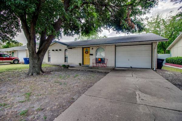 3925 Cambridge Drive, Garland, TX 75043