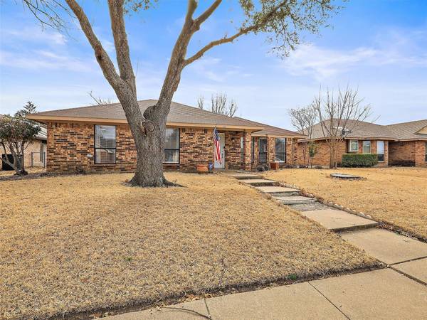 104 Fairmount Drive, Wylie, TX 75098