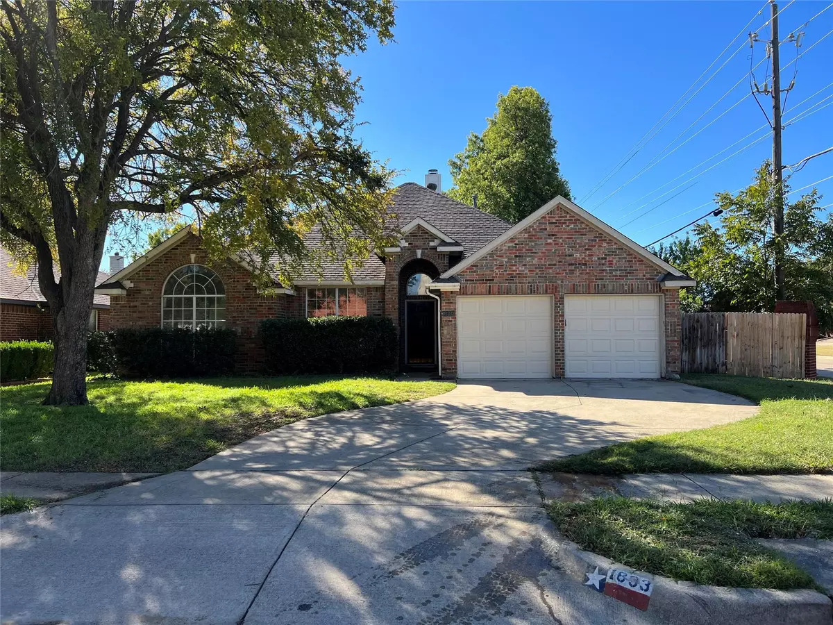 Grapevine, TX 76051,1833 Altacrest Drive