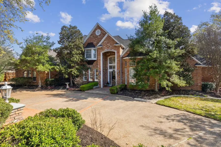 2900 Creek View Drive, Flower Mound, TX 75022