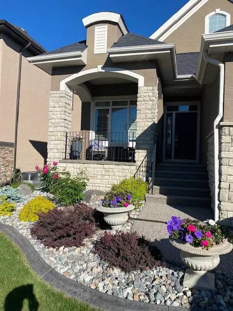 Chestermere, AB T1X 0C5,276 Stonemere Close