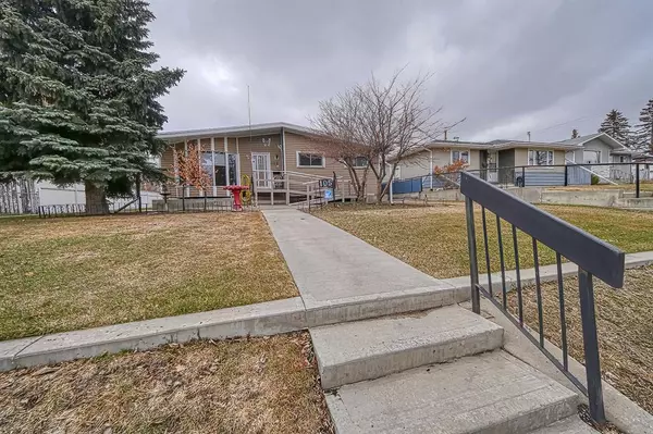 Calgary, AB T2A 1N9,105 47 ST SE