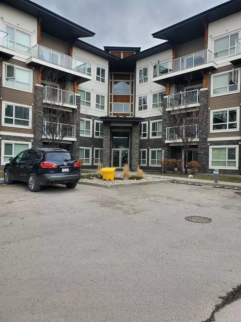 Calgary, AB T3N0P4,240 Skyview Ranch RD NE #3105