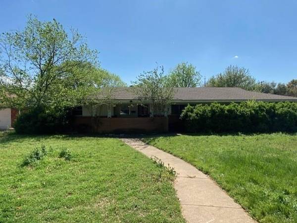 6967 Culver Avenue, Fort Worth, TX 76116