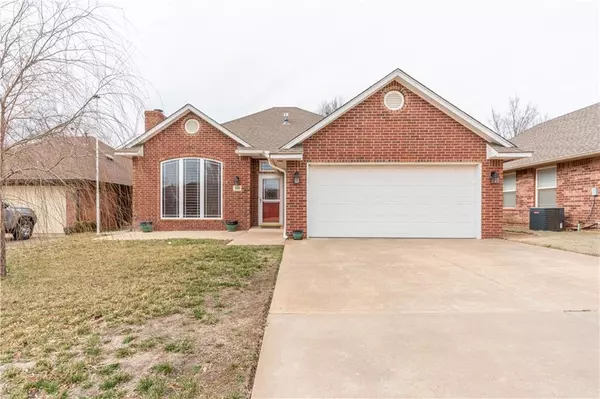 520 Oakdale Drive, Enid, OK 73703