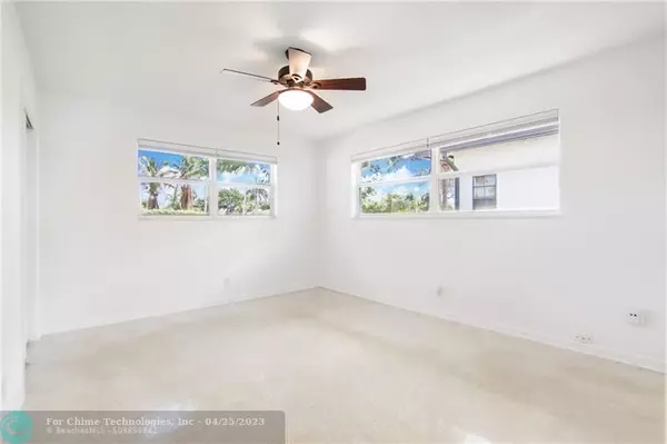 Fort Lauderdale, FL 33308,5711 Bayview Dr