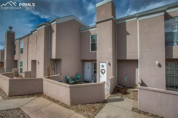 3465 Rebecca LN #B, Colorado Springs, CO 80917