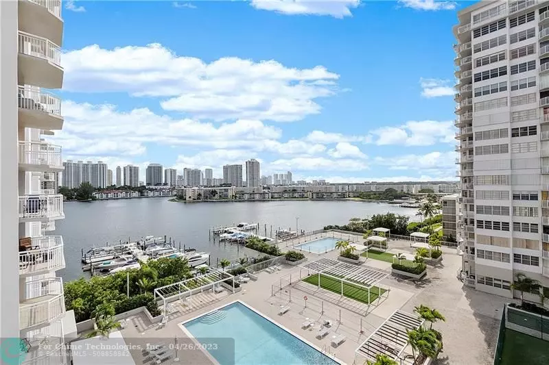 18061 Biscayne Blvd  #803, Aventura, FL 33160