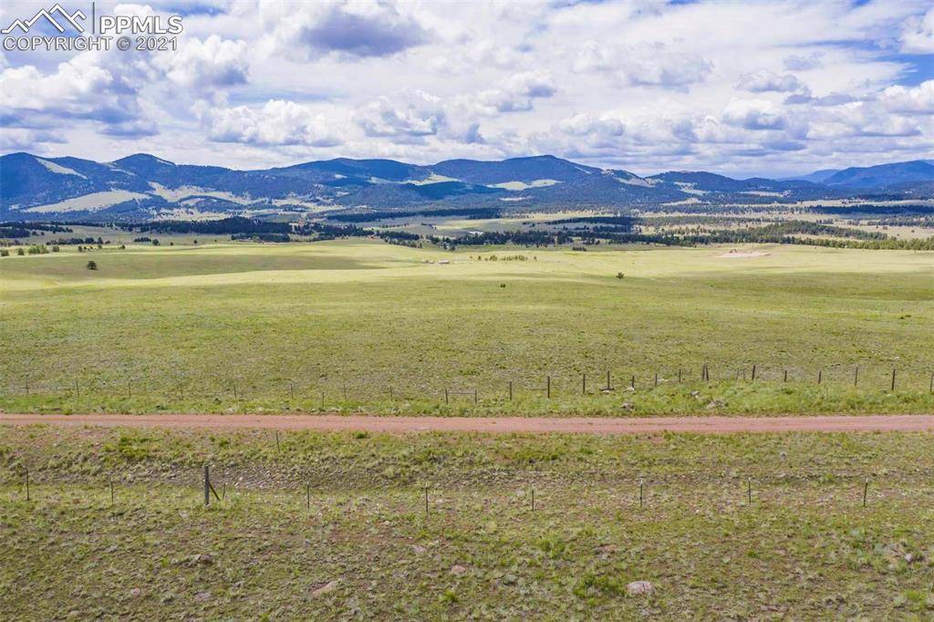 Guffey, CO 80820,301 Lakeview TRL