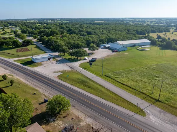 Bowie, TX 76230,1317 Highway 81 N