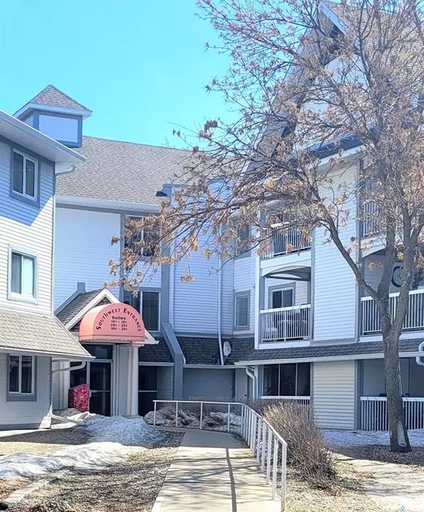 Regina, SK S4V 2P8,960 Assiniboine AVENUE E #317