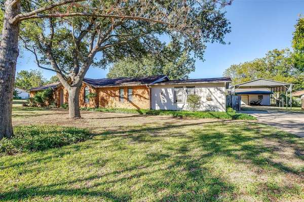 4217 County Road 919, Crowley, TX 76036