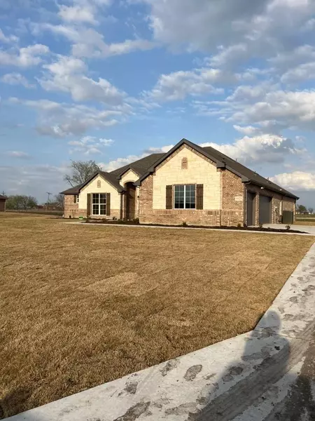 1623 Emilia Drive, Farmersville, TX 75442