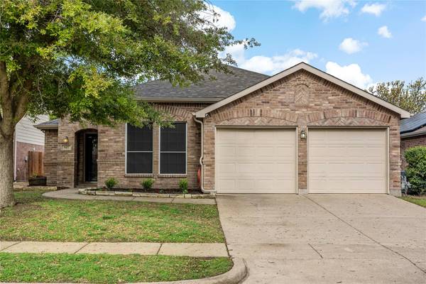 517 Hickory Lane, Fate, TX 75087