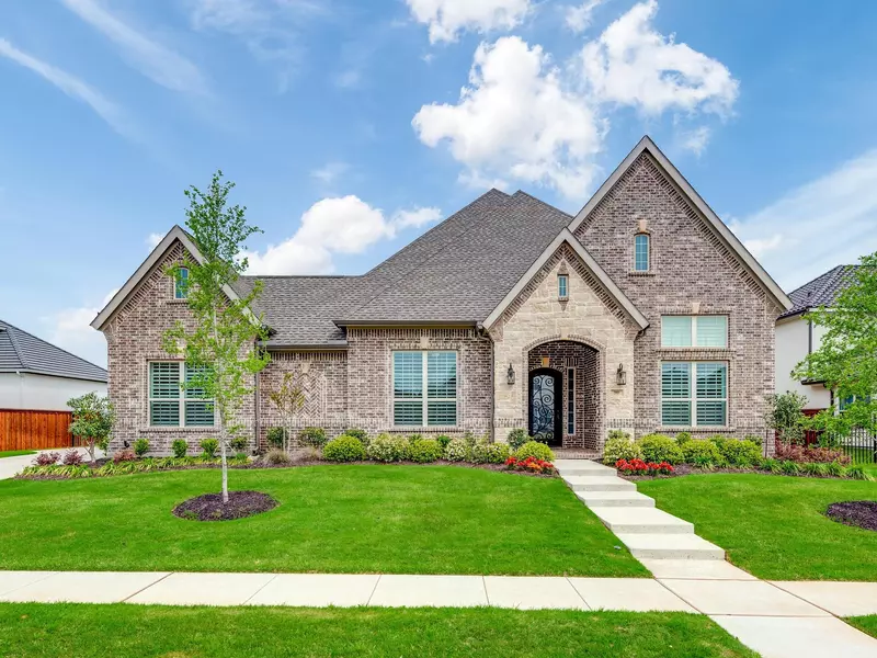 7001 Mozart, Colleyville, TX 76034