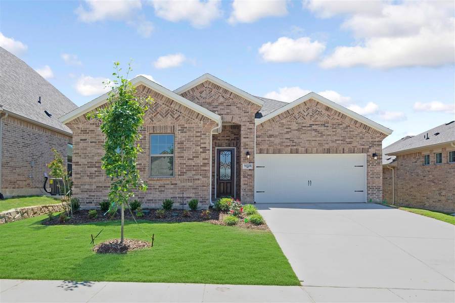 14325 Tupper Trail, Roanoke, TX 76262