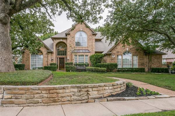 1207 Normandy Drive, Southlake, TX 76092