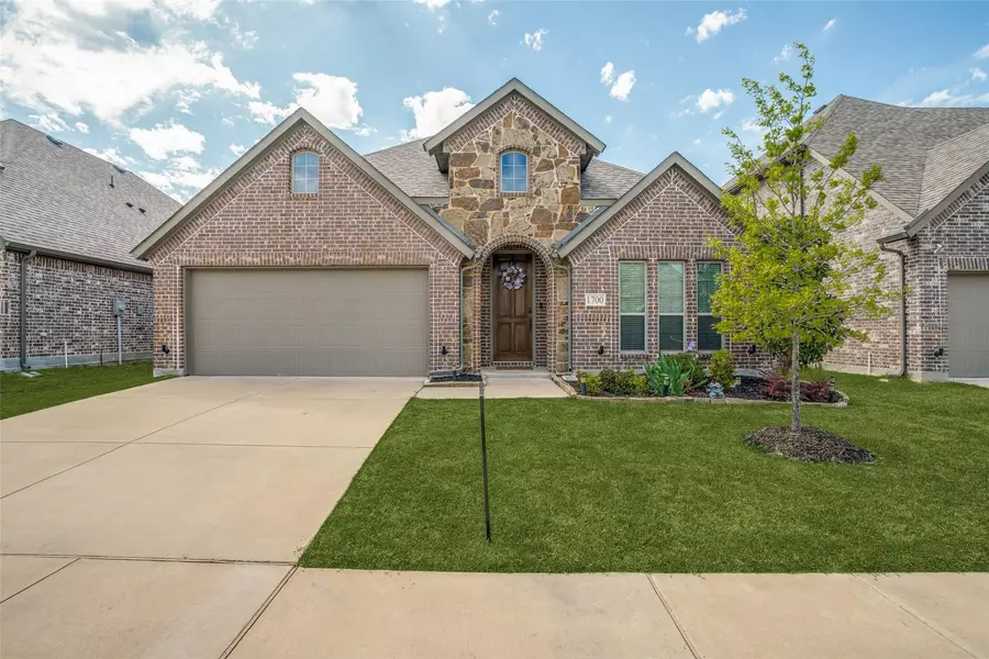 1700 De Berry Lane, Princeton, TX 75407