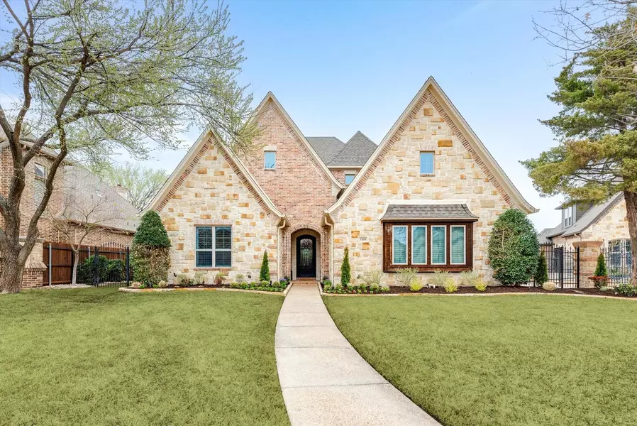 3309 Alexandria Court, Grapevine, TX 76092