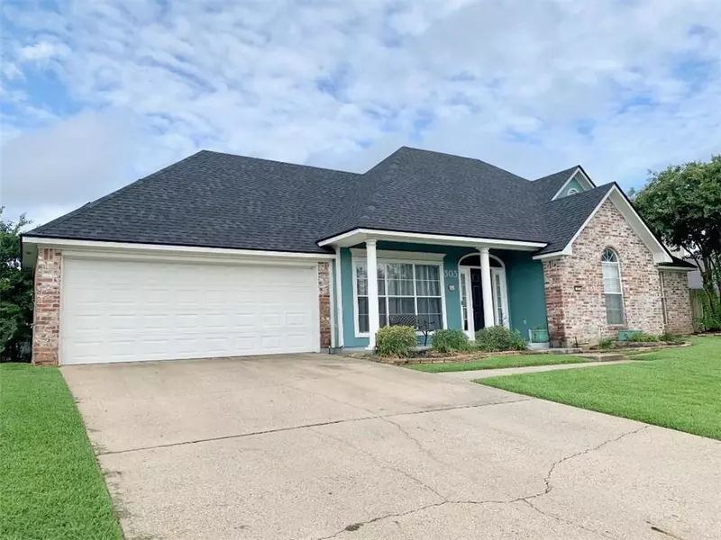 303 Heritage Drive, Bossier City, LA 71112