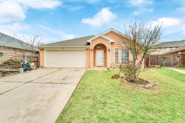 703 Stone Mesa Court, Arlington, TX 76001