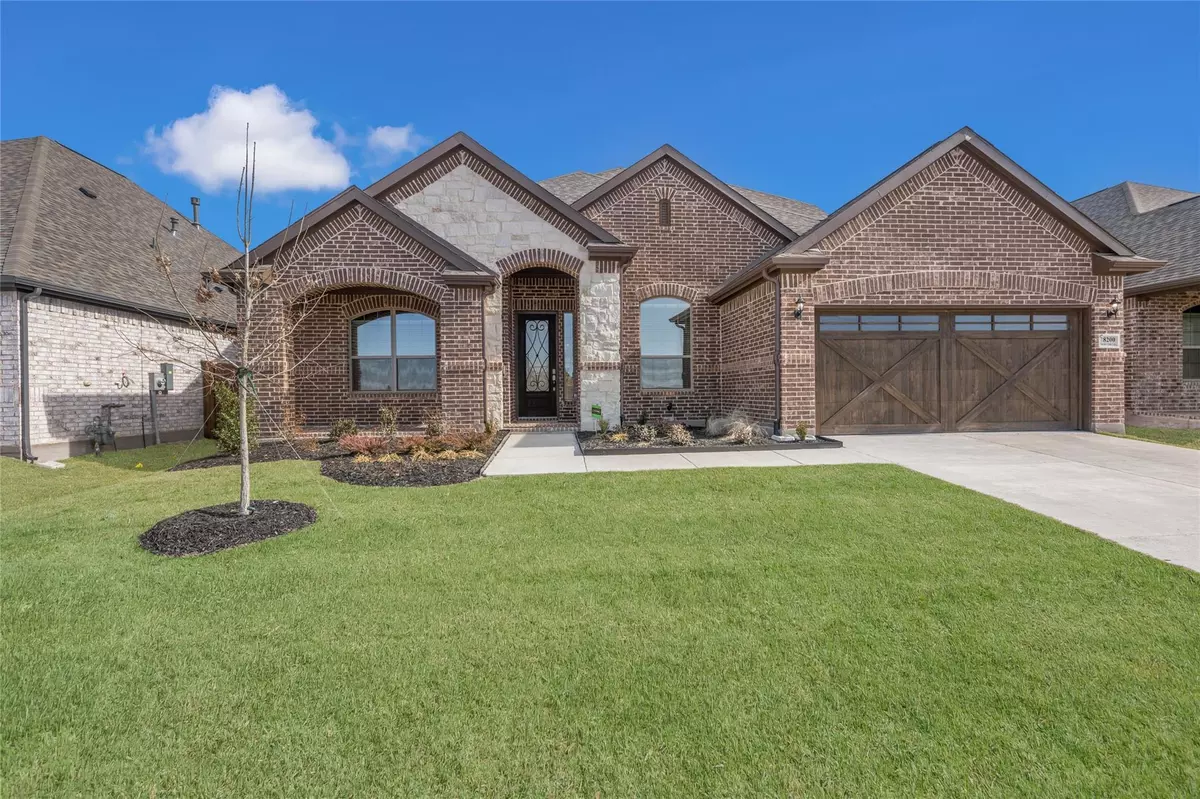 Mckinney, TX 75071,8200 Pecan Oak Drive