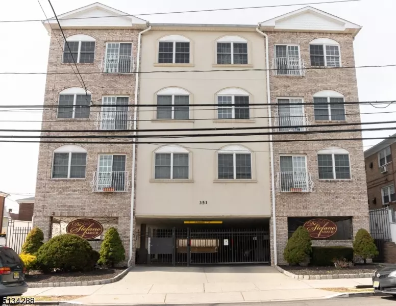 Elizabeth City, NJ 07202,349 S Broad St #406