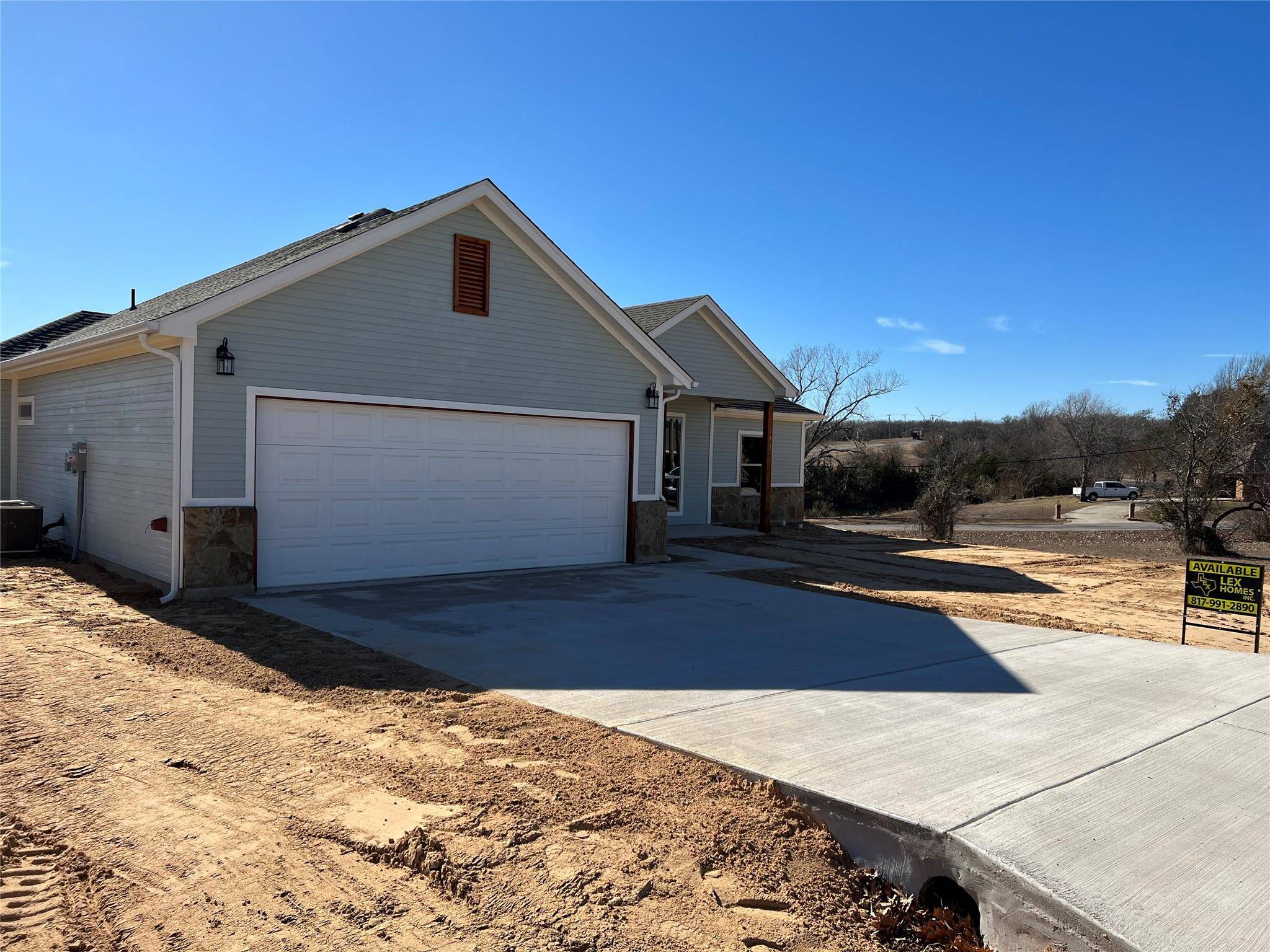 Runaway Bay, TX 76426,241 Halfmoon Way