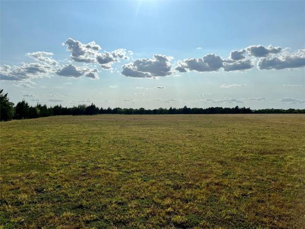 Lot 2 CR 15100, Blossom, TX 75416