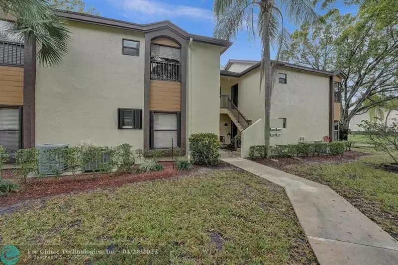 4528 Carambola Cir  #27269, Coconut Creek, FL 33066