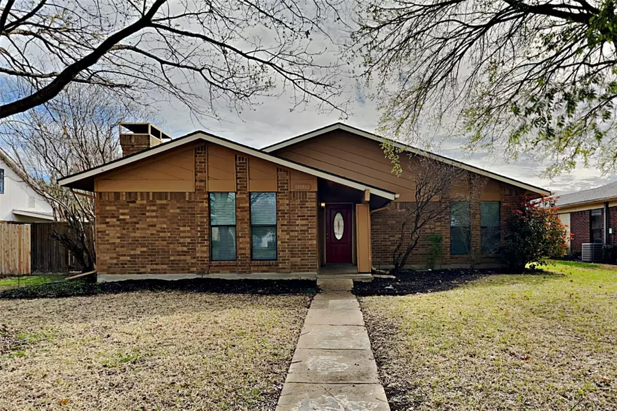 3116 Mayfair Drive, Carrollton, TX 75007