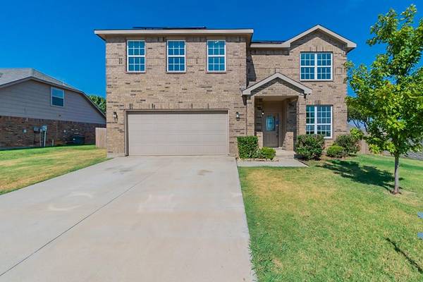 101 Thoroughbred Drive, Krum, TX 76249