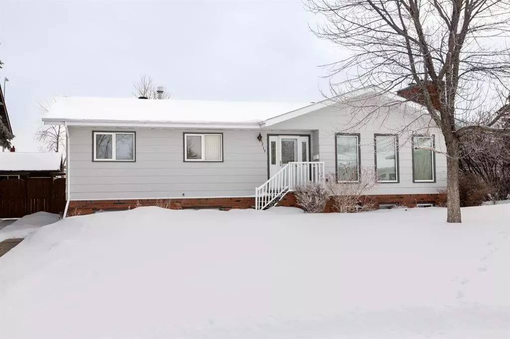 Innisfail, AB T4G 1K6,5219 45 Street Close