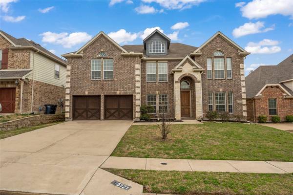 5121 Breezewind Lane, Fort Worth, TX 76123