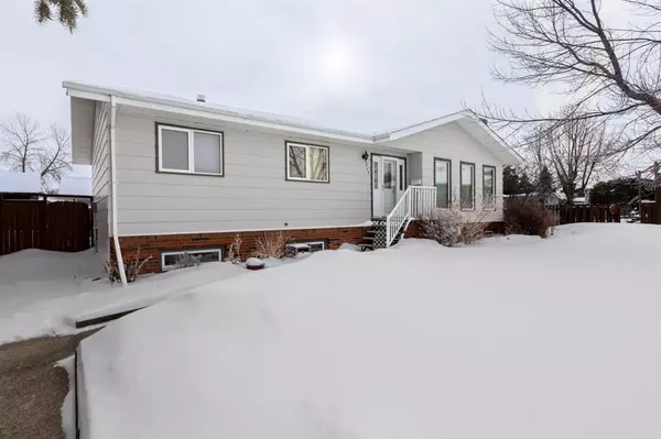 Innisfail, AB T4G 1K6,5219 45 Street Close