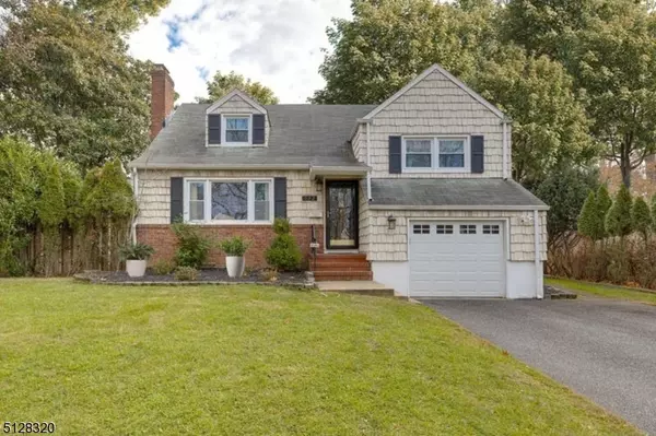 132 VINTON CIRCLE, Fanwood Boro, NJ 07023