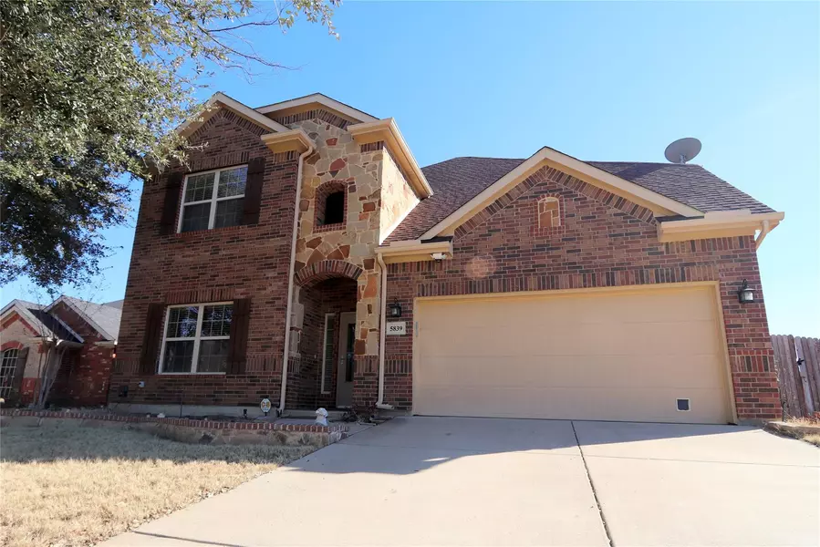 5839 Windy Meadow Lane, Grand Prairie, TX 75052