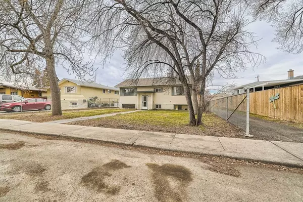 Calgary, AB T2E 4V8,1243 18 ST NE