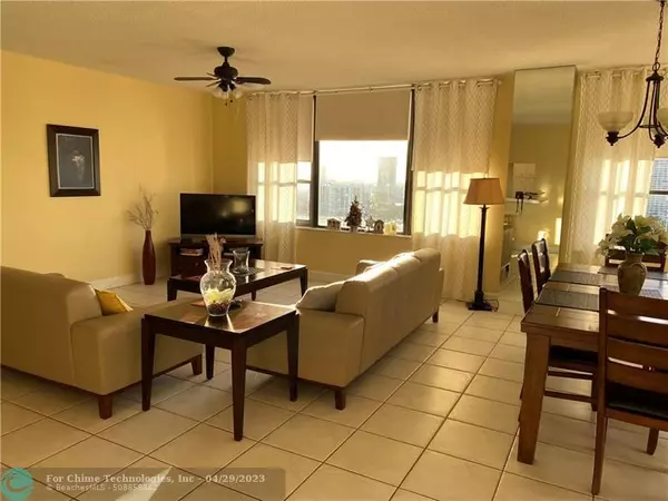 Hollywood, FL 33019,3505 S Ocean Dr  #1405