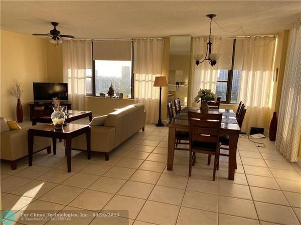 Hollywood, FL 33019,3505 S Ocean Dr  #1405