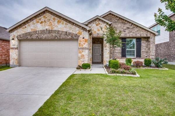 3112 Walker Creek Drive, Little Elm, TX 75068