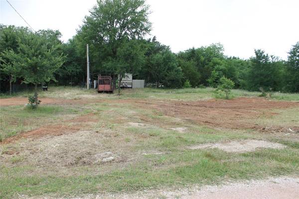 465 Whitaker Circle, Gordonville, TX 76245