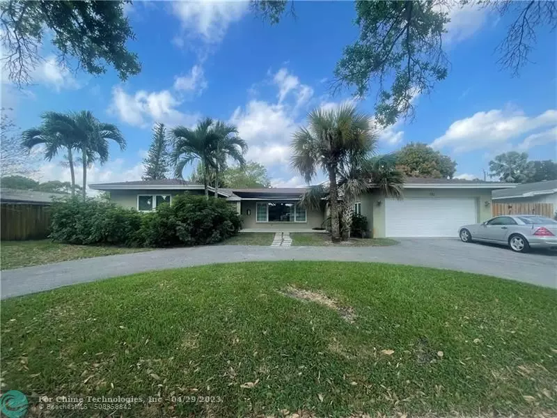 481 SW 54th Ave, Plantation, FL 33317