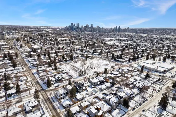 Calgary, AB T2N 2M1,1415 21 ST NW