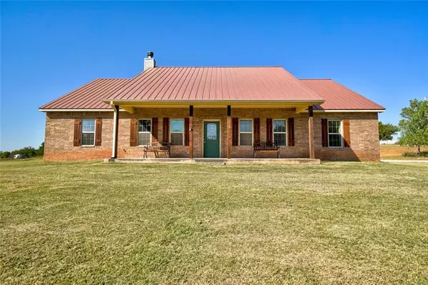 Tuttle, OK 73089,1595 County Road 1240