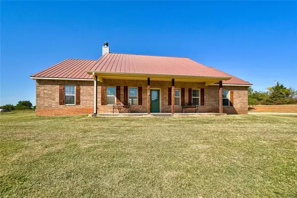 Tuttle, OK 73089,1595 County Road 1240