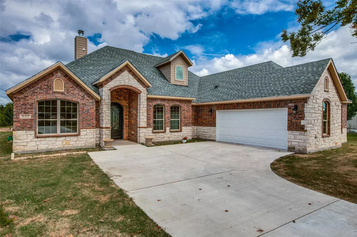 Fate, TX 75189,352 E Willowbrook Lane