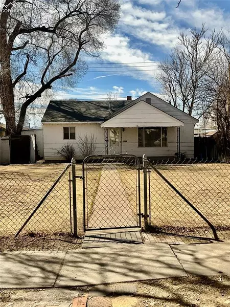 2317 Cedar ST, Pueblo, CO 81004