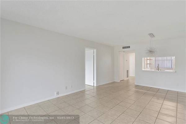 Deerfield Beach, FL 33442,1240 S Military Trl  #1124