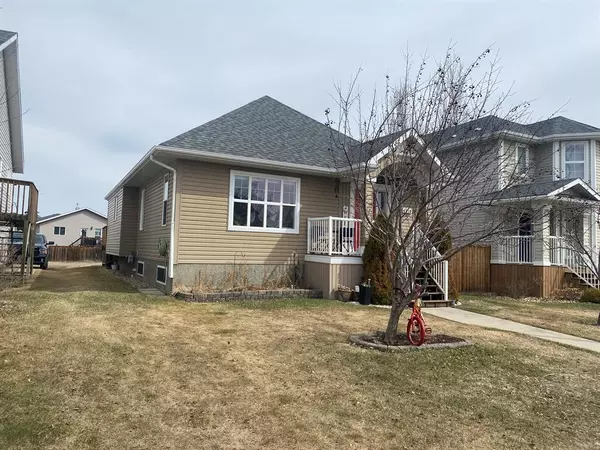 Camrose, AB T4V5A8,6818 39 Avenue Close